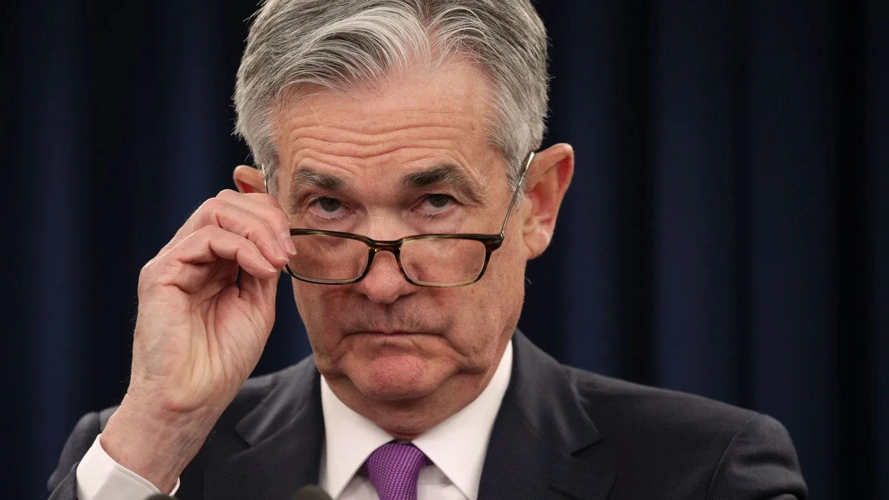La Fed no aceptó el pedido de Trump y tomó una decisión que golpea a las criptomonedas