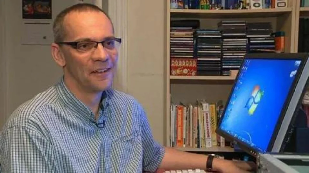 Entrevista con Neil Papworth: el hombre que envió el primer SMS de la historia