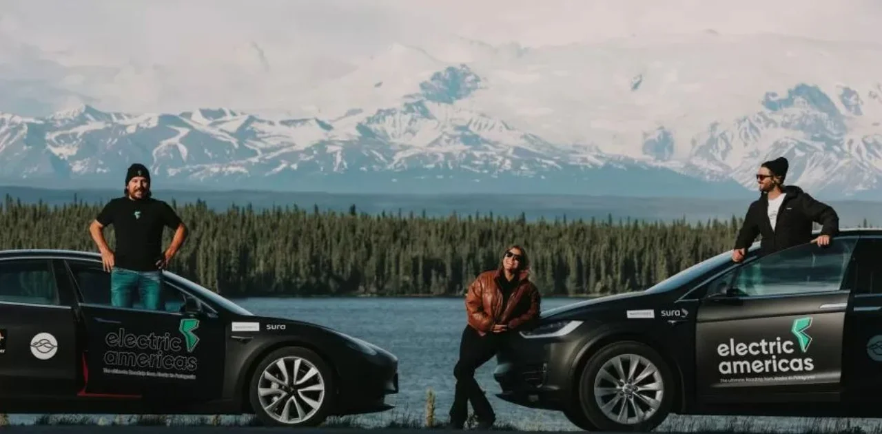 Unieron Alaska con Ushuaia en un Tesla: los detalles del histórico viaje que cautivó a Elon Musk