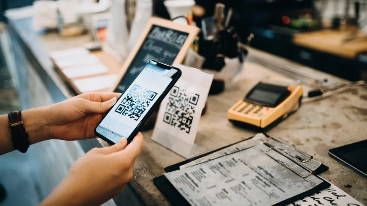 Ataque frontal:  MODO lanza plan de rebajas en todo por una semana, escaneando el QR de Mercado Pago