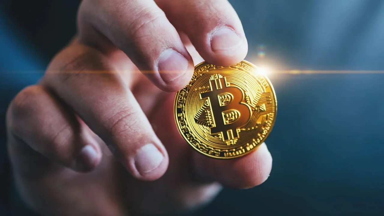 "El bull run es inminente": cuándo romperá Bitcoin su techo de cristal y a qué impactante precio llegará