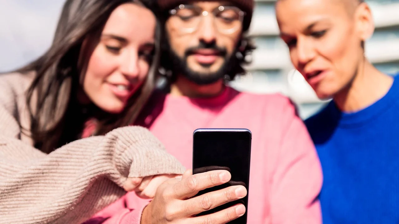 Cuáles son los teléfonos celulares más baratos de la Argentina