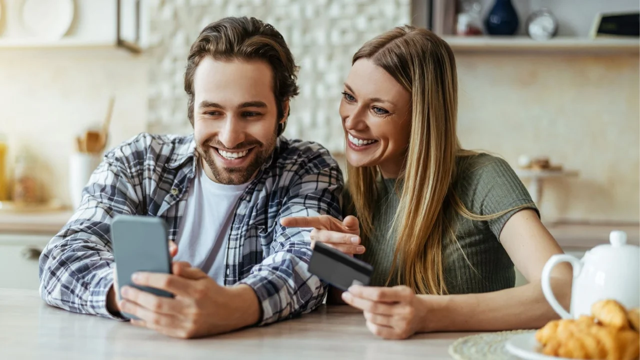 Provincia Compras revela 6 tips para usar la tarjeta de forma inteligente en el Hot Week
