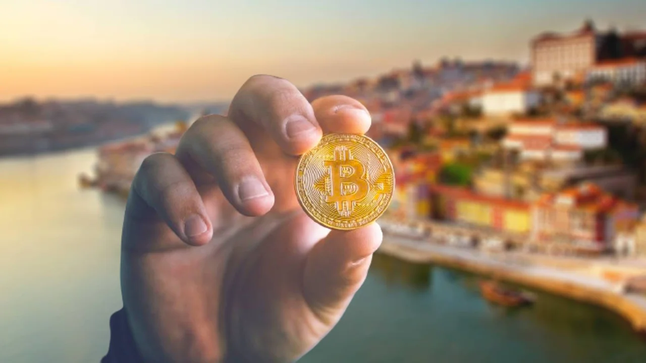 Este país llega a los u$s1000 millones en reservas de Bitcoin para financiar servicios y pagar salarios