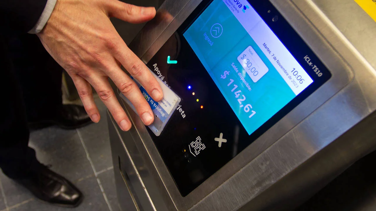 Billetera digital te regala Bitcoin y pesos por viajar en Subte: cómo acceder al beneficio