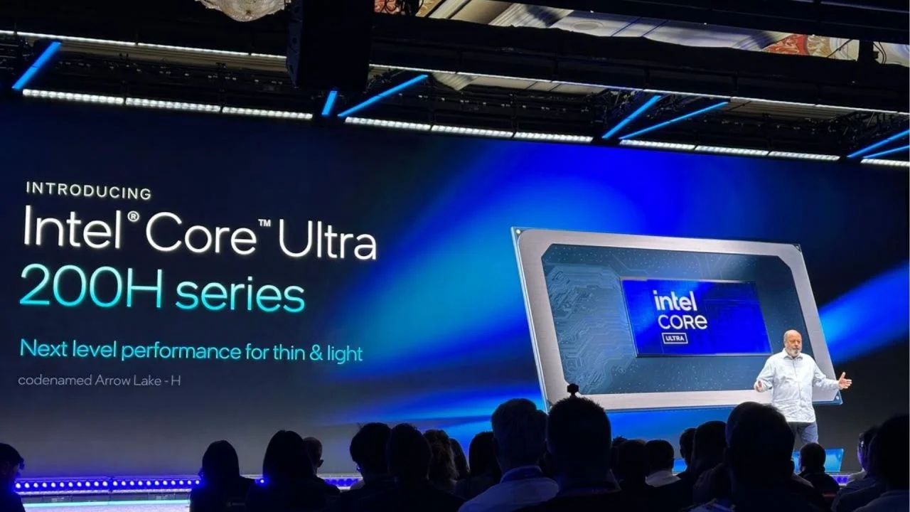 Intel lanza una batería de nuevos procesadores y redobla su apuesta por las IA PCs en Las Vegas
