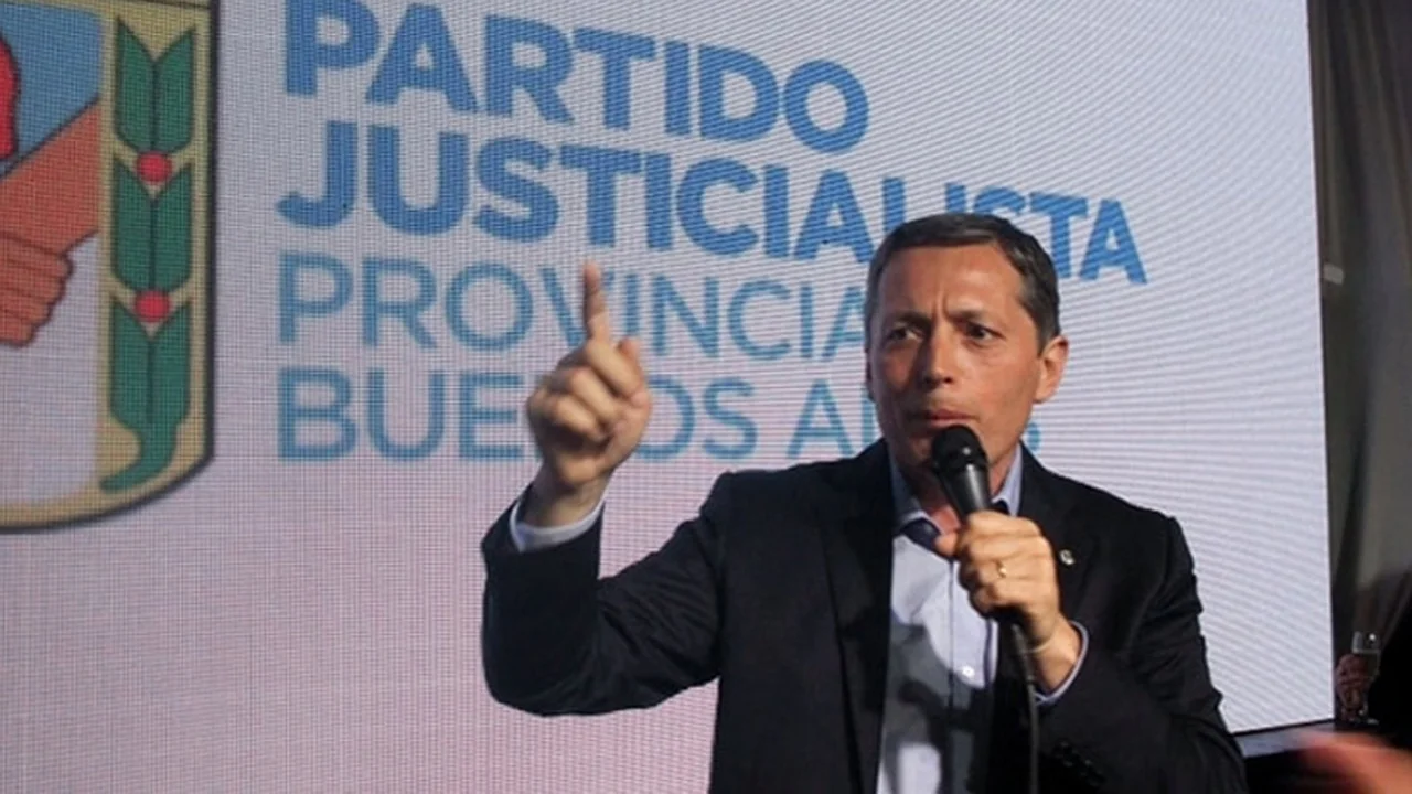 Fernando Gray: "Voy a ser candidato y si Máximo Kirchner también, nos vamos a enfrentar"
