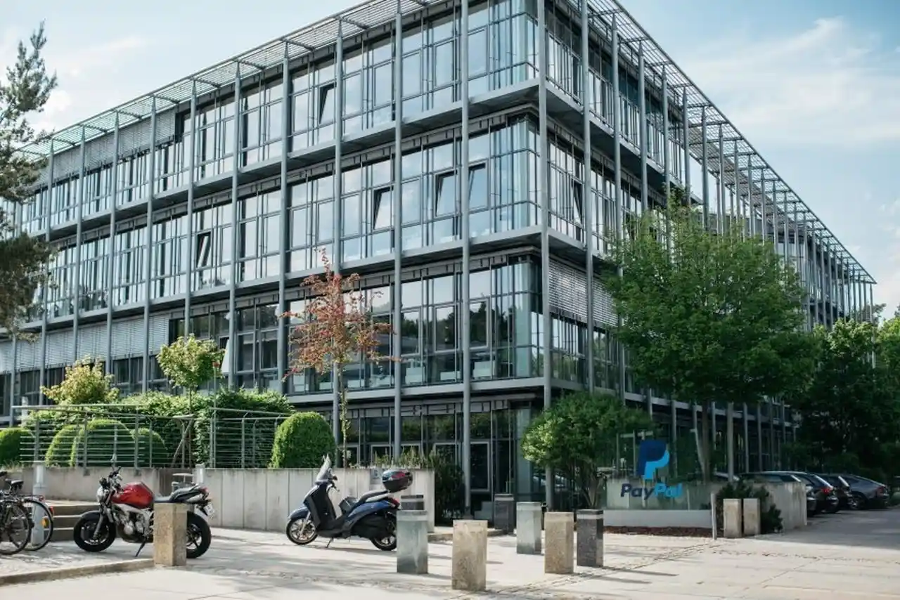 PayPal elimina límite de retiros para empresas grandes en América Latina