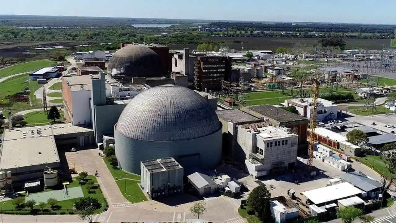 Comienza la privatización de la compañía estatal que maneja la energía nuclear de la Argentina