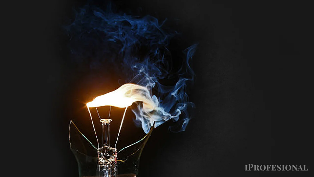Además de esas compensaciones, los usuarios que sufrieron la falta de abastecimiento eléctrico también podrían recibir otra “bonificación adicional” si el ENRE decide utilizar  a pleno sus facultades