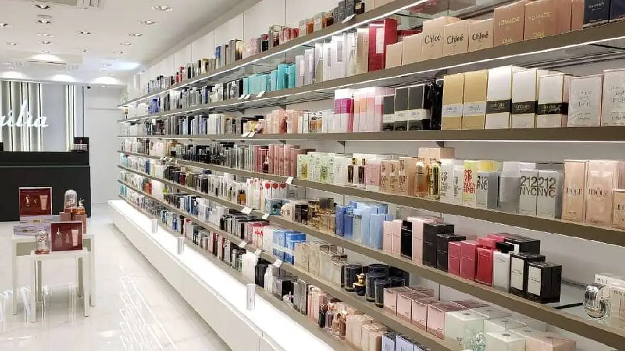 PERFUMES