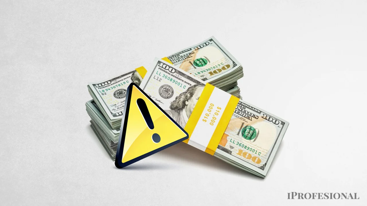 El dólar de las empresas se disparó por encima de $1.300 y el mercado está en alerta por dudas políticas