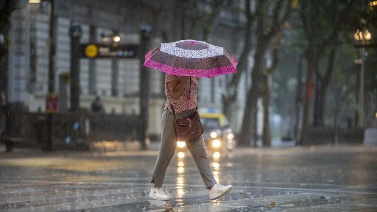 Vuelven las lluvias al AMBA y el regreso a las clases será con temperaturas bajas