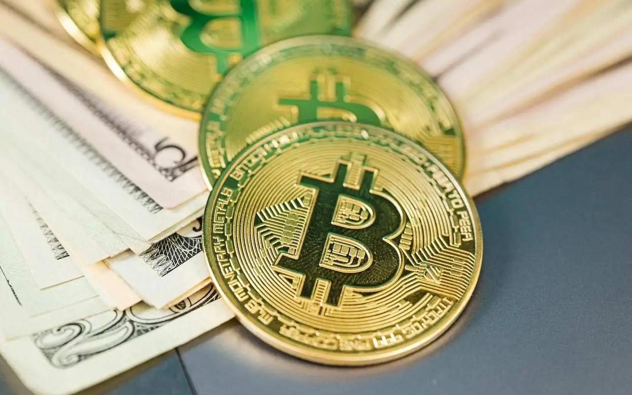 Bitcoin dólares