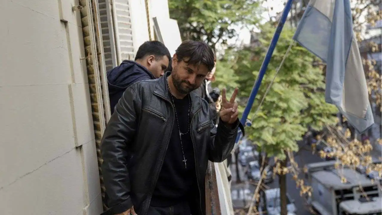 Tras pasar 12 horas detenido, liberaron a Juan Grabois