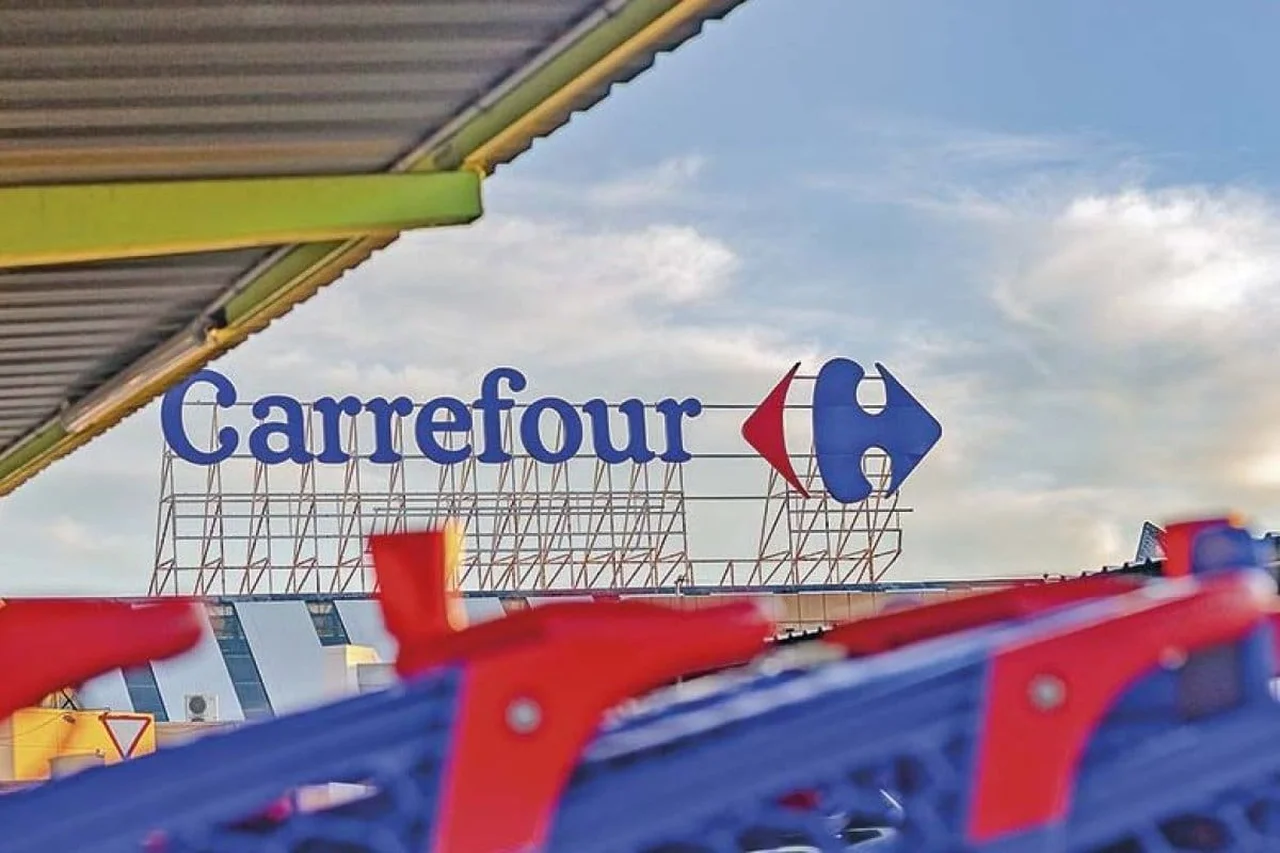 Primer corte entre los interesados en Carrefour: los 4 candidatos que quedaron en carrera