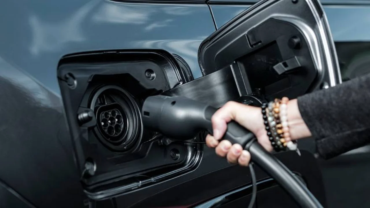 EQA 350 4Matic: así es el nuevo auto eléctrico que lanzó Mercedes-Benz en la Argentina