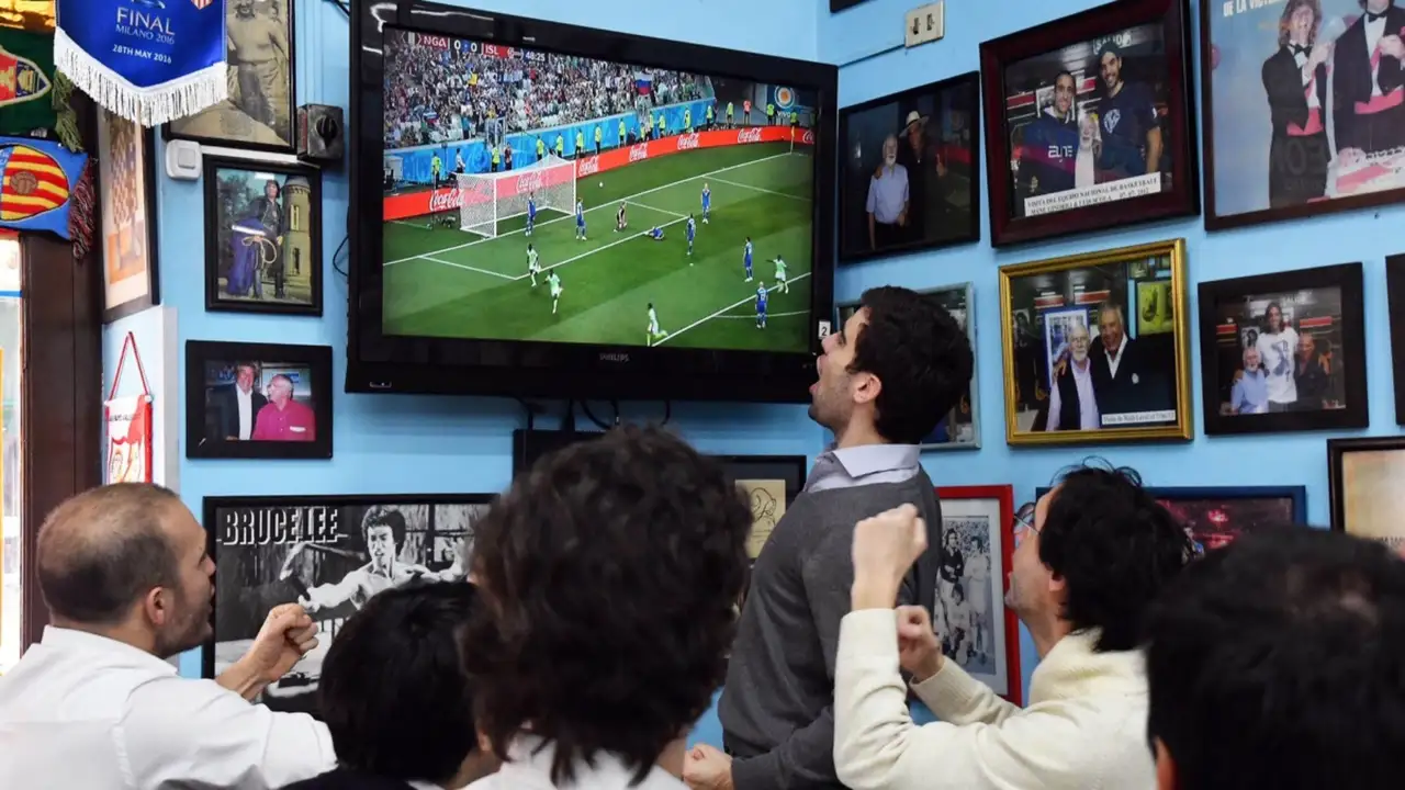 Mundial Qatar 2022: Flow se cayó justo antes del inicio de Argentina vs Polonia