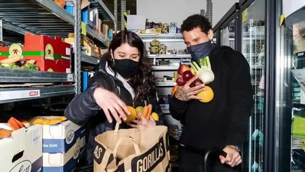 Conmoción en el mercado del delivery: dos grandes de las entregas a domicilio se unieron