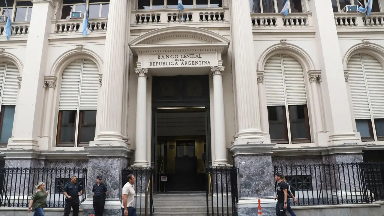¿Qué significa y cómo impactará en los ahorristas la reducción de tasas dispuesta por el Central?