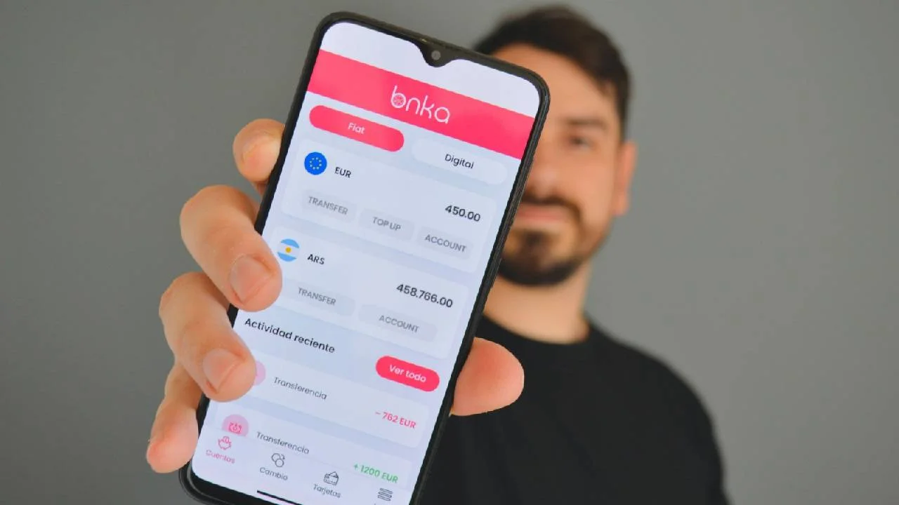 Bnka incorpora USDC para facilitar pagos de freelancers en Europa