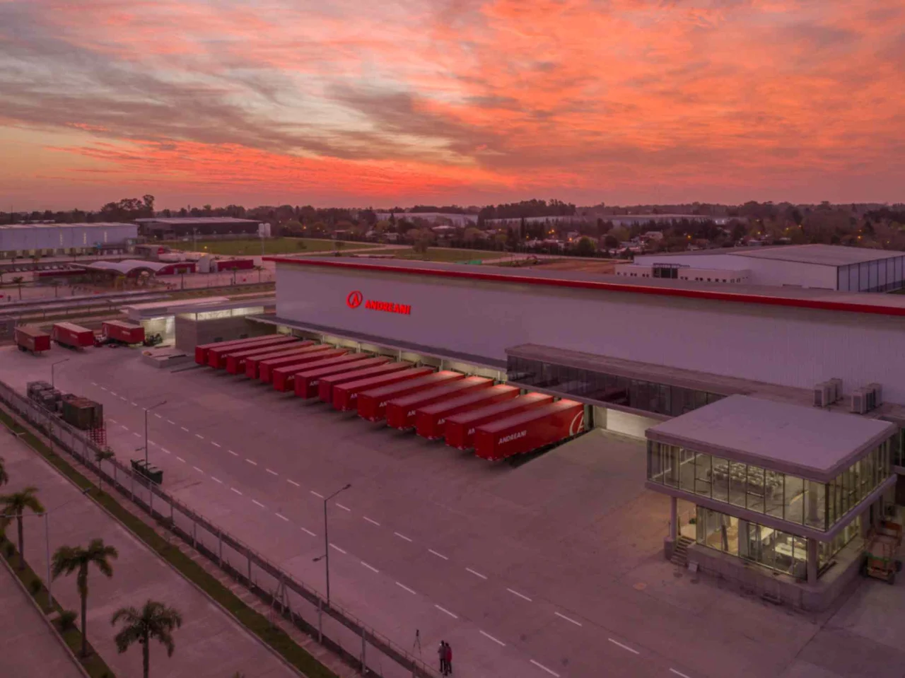 Andreani pone en marcha el hub logístico más avanzado del país con su nueva planta automatizada