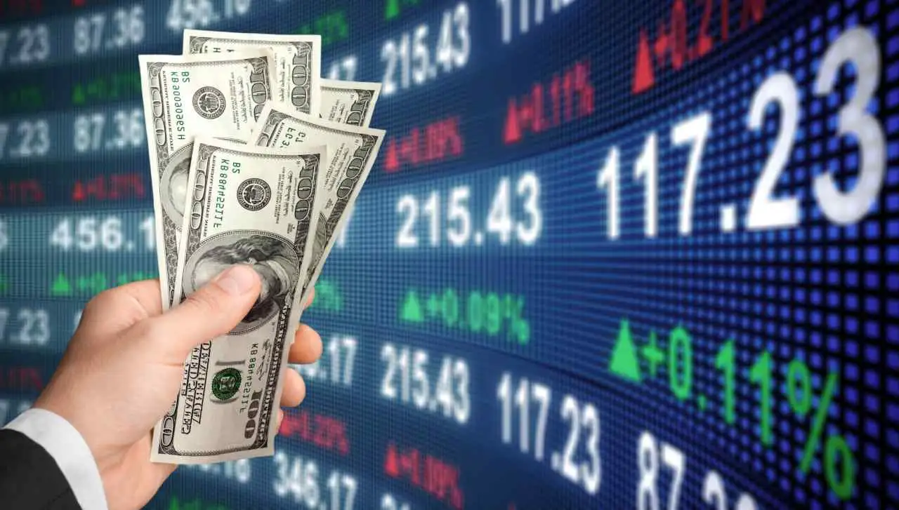 En pleno festejo patrio, el Gobierno pagará a los bonistas u$s4.200 millones