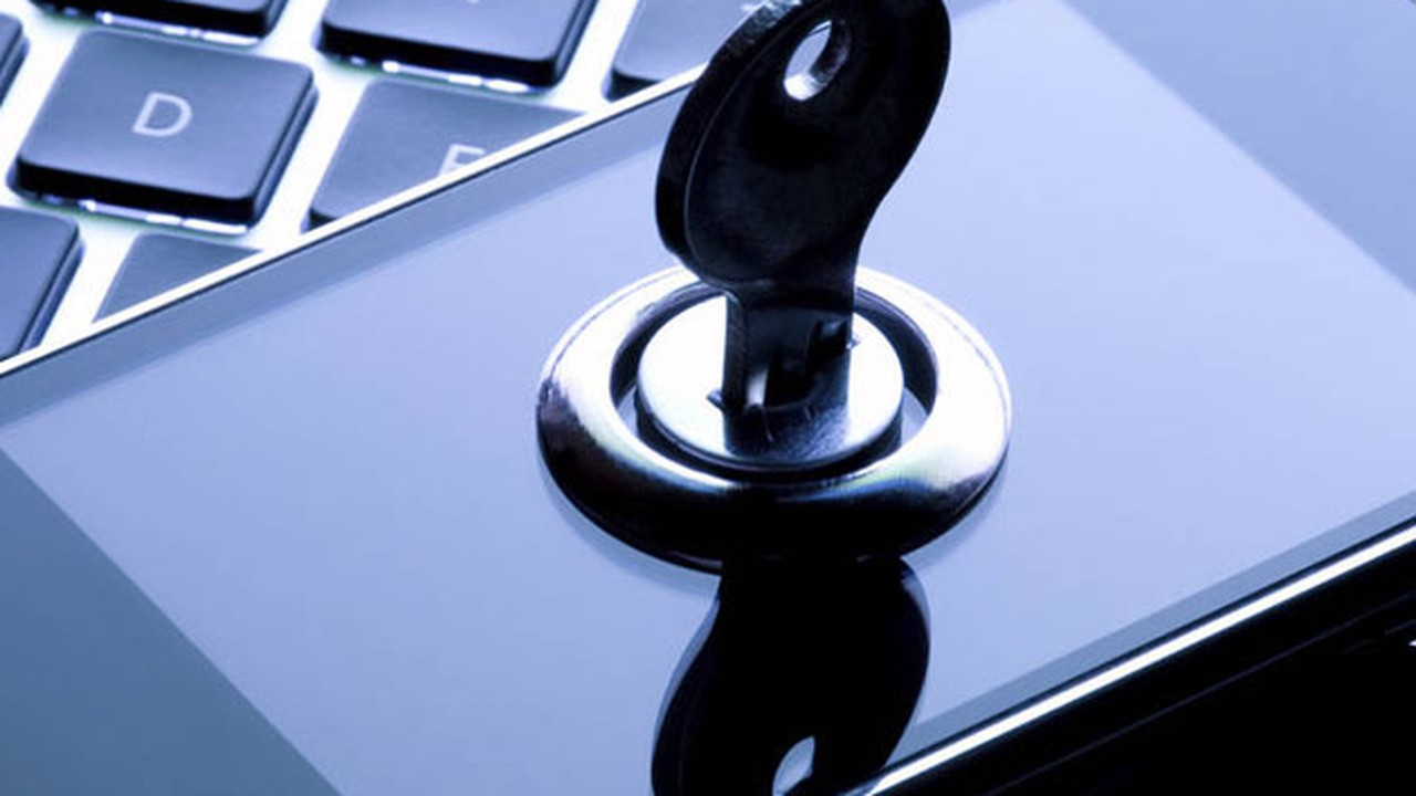 Los 7 Datos Que Nunca Debés Compartir Por Internet