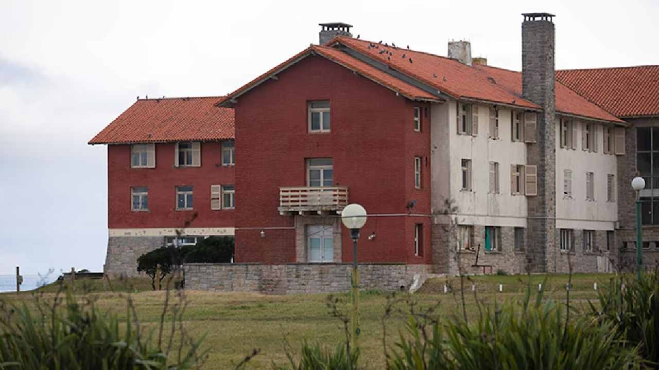 Ultim�tum de la AABE a los trabajadores del complejo tur�stico de Chapadmalal