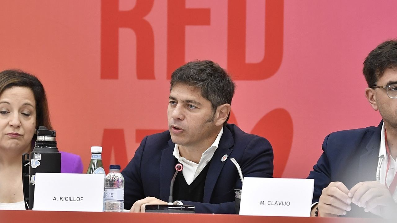 Kicillof, en un panel en Espa�a junto a m�s l�deres: Las pol�ticas de Milei son un fracaso