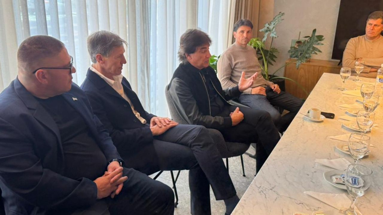 Sindicalistas, empresarios y un exfutbolista: qui�nes integran la mesa chica de Dante Gebel