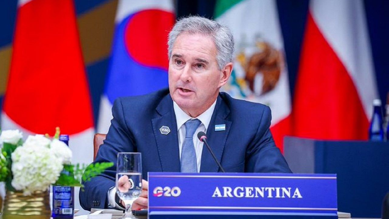 Quirno y el canciller brasile�o se cruzaron en el G20 en medio de la tensi�n por Bolsonaro