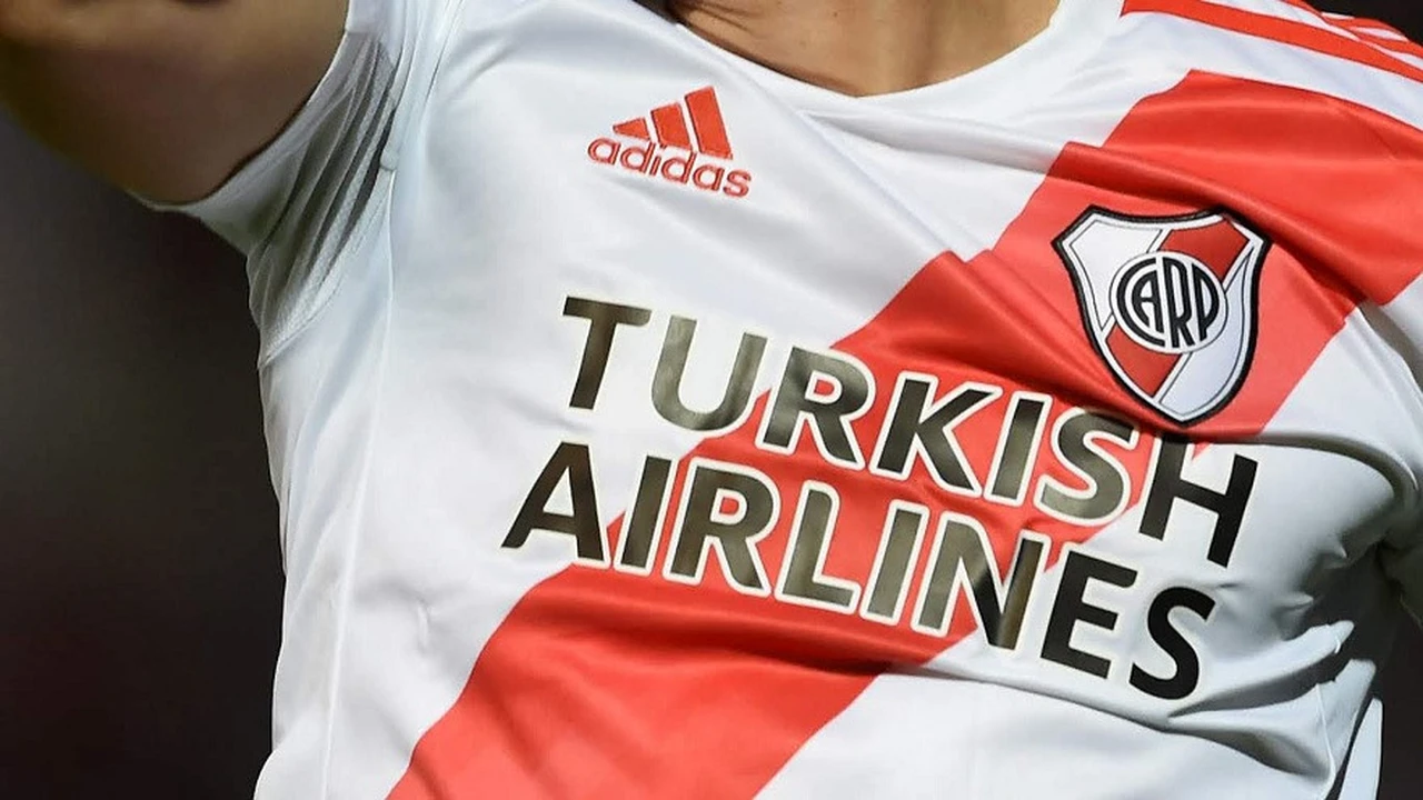 River recibio una oferta millonaria para dejar a Adidas