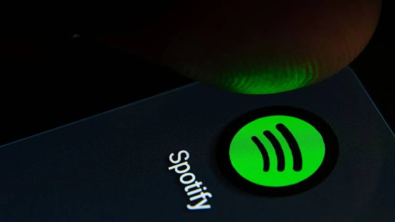 Spotify lanza "modo karaoke" que califica cómo cantás