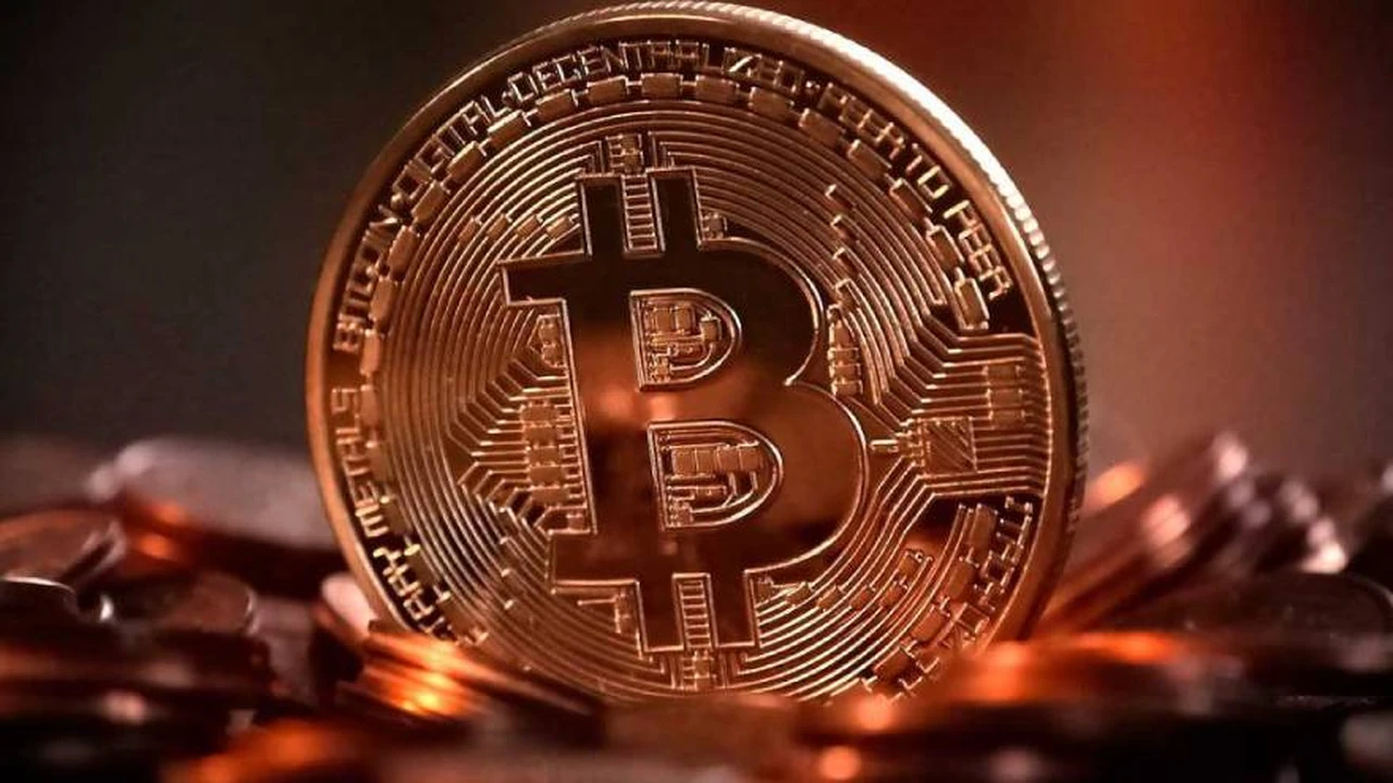 Cuánto contamina el Bitcoin, la criptomoneda del momento