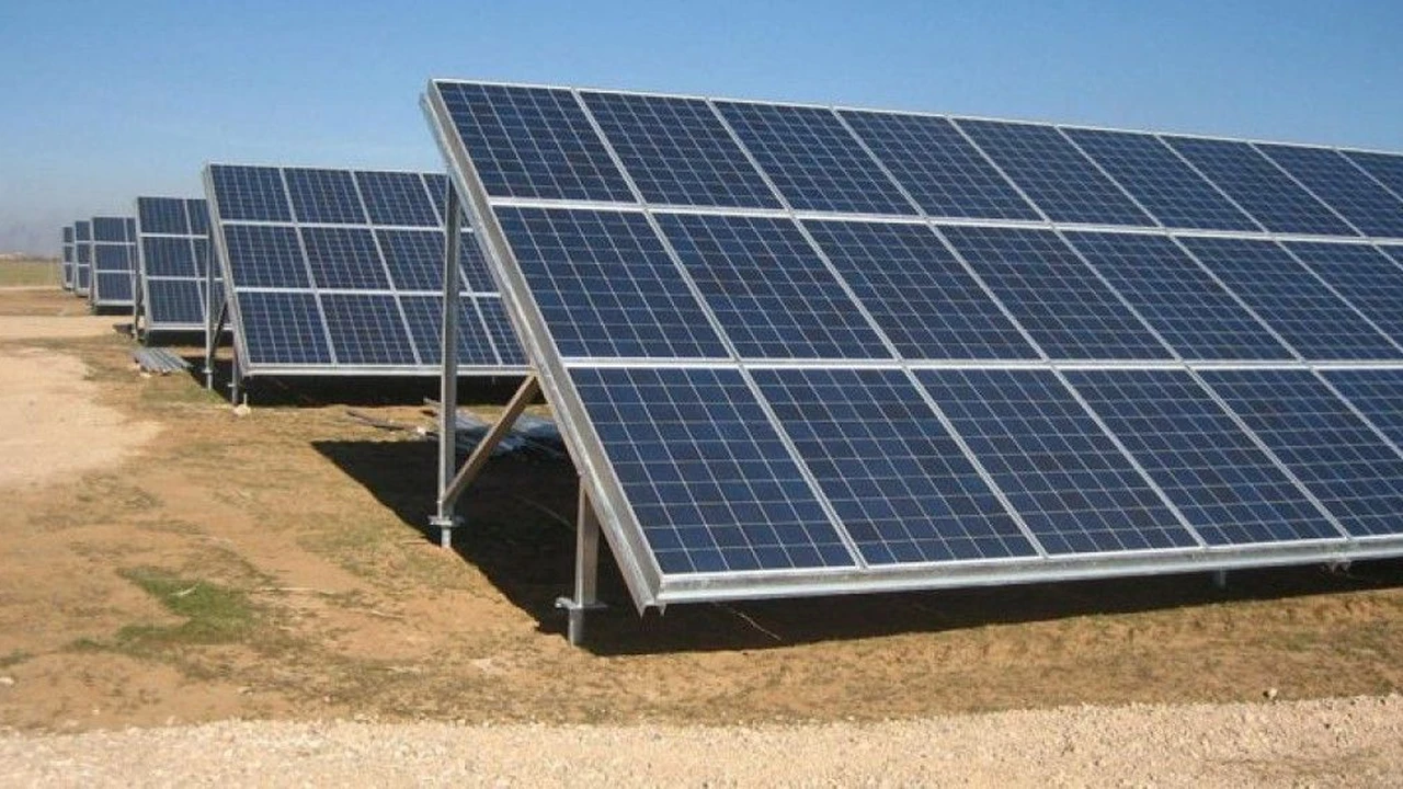 Jóvenes emprendedores comenzarán a minar Bitcoin con energía solar en Chaco