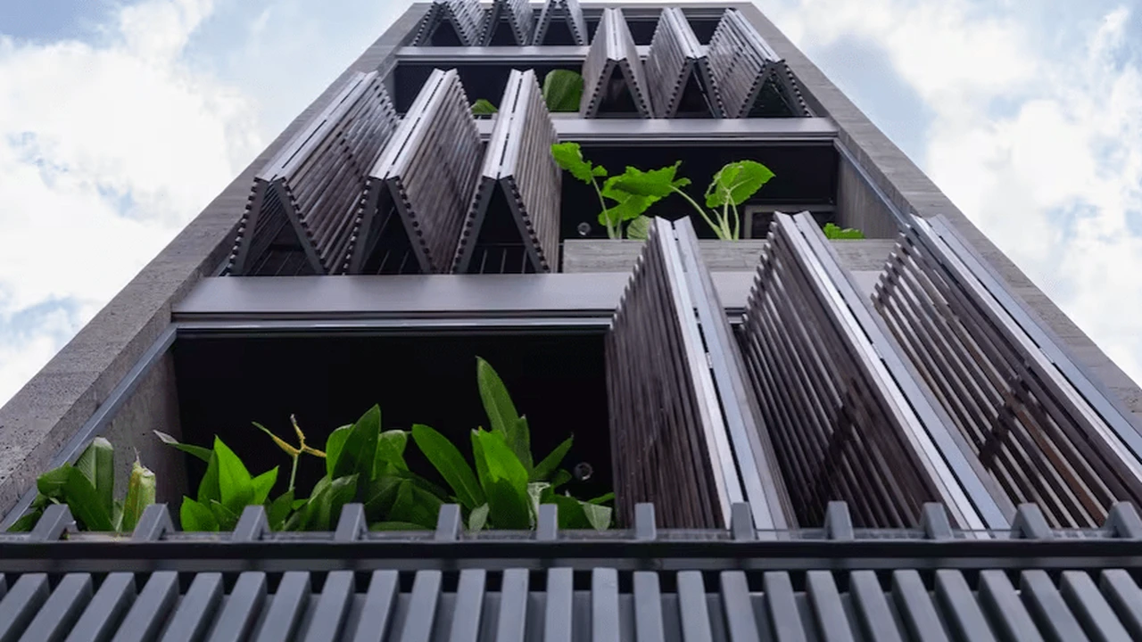 Así es la vivienda con fachada plegadiza que asombra por su diseño