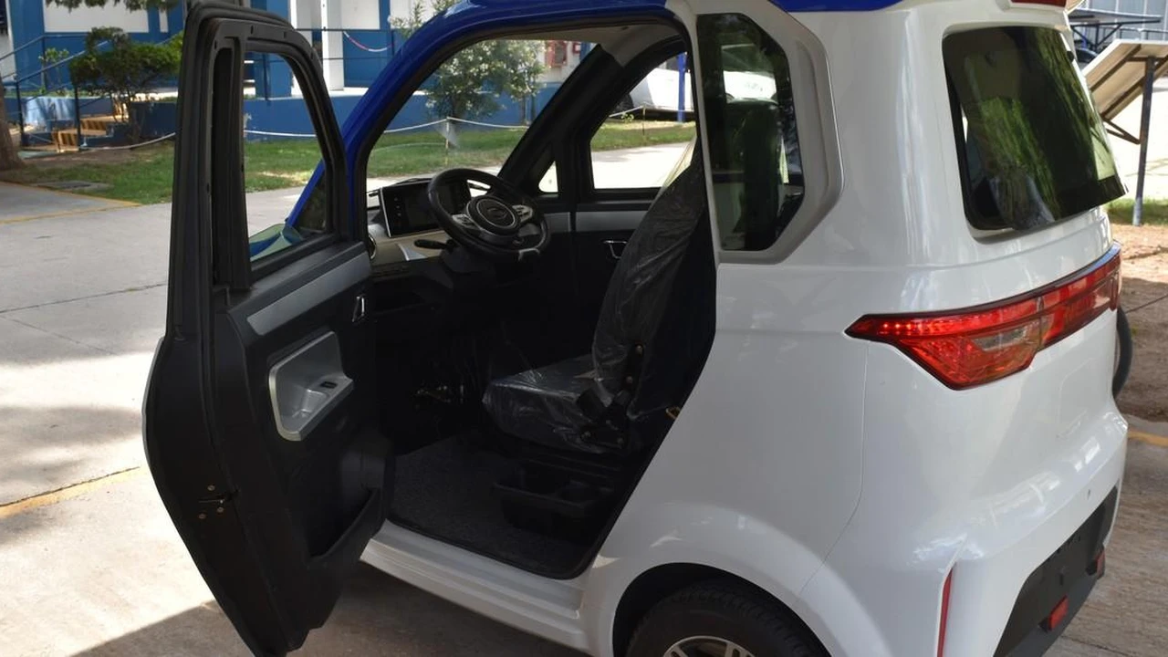 Lanzaron “Chiki-Tito”, el mini auto eléctrico fabricado en Argentina
