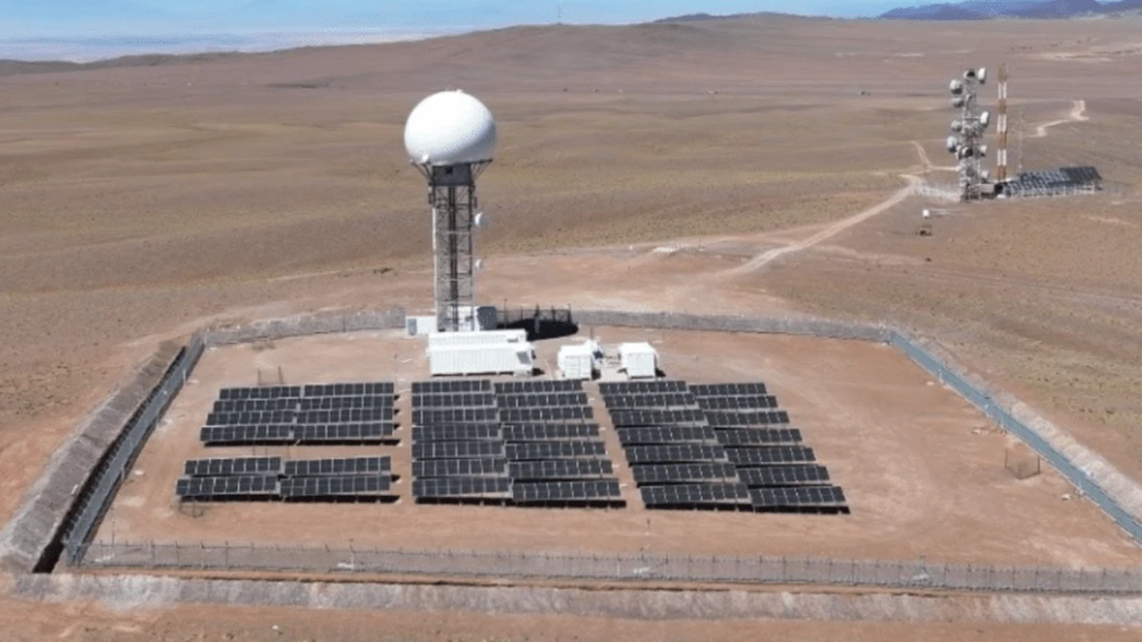 Chile inauguró el primer radar de control aéreo del mundo a base de ...