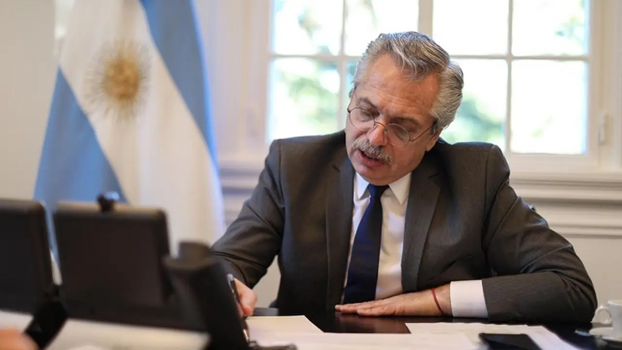 Fernández: "No queremos estar en default, pero muchos países ya cayeron"