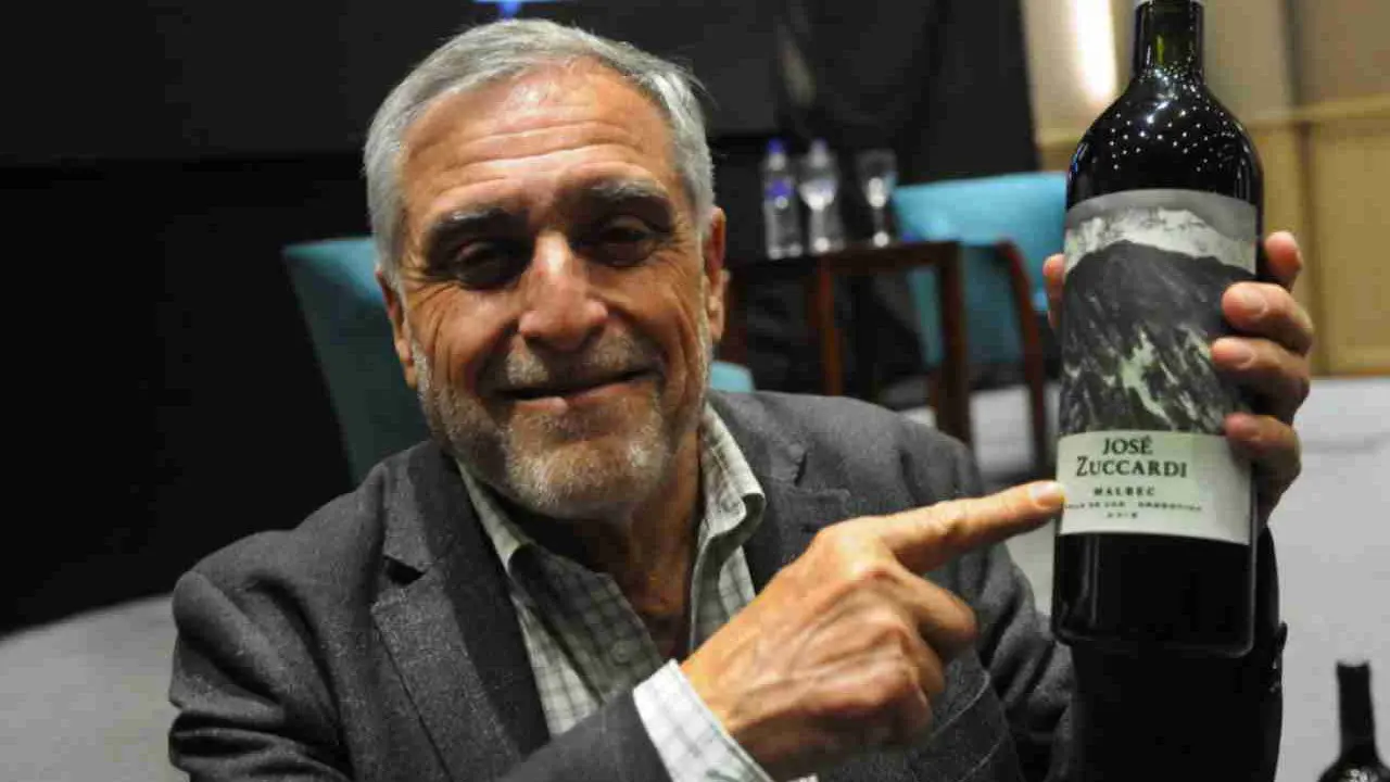 Foto iProfesional — intimación a José Zuccardi