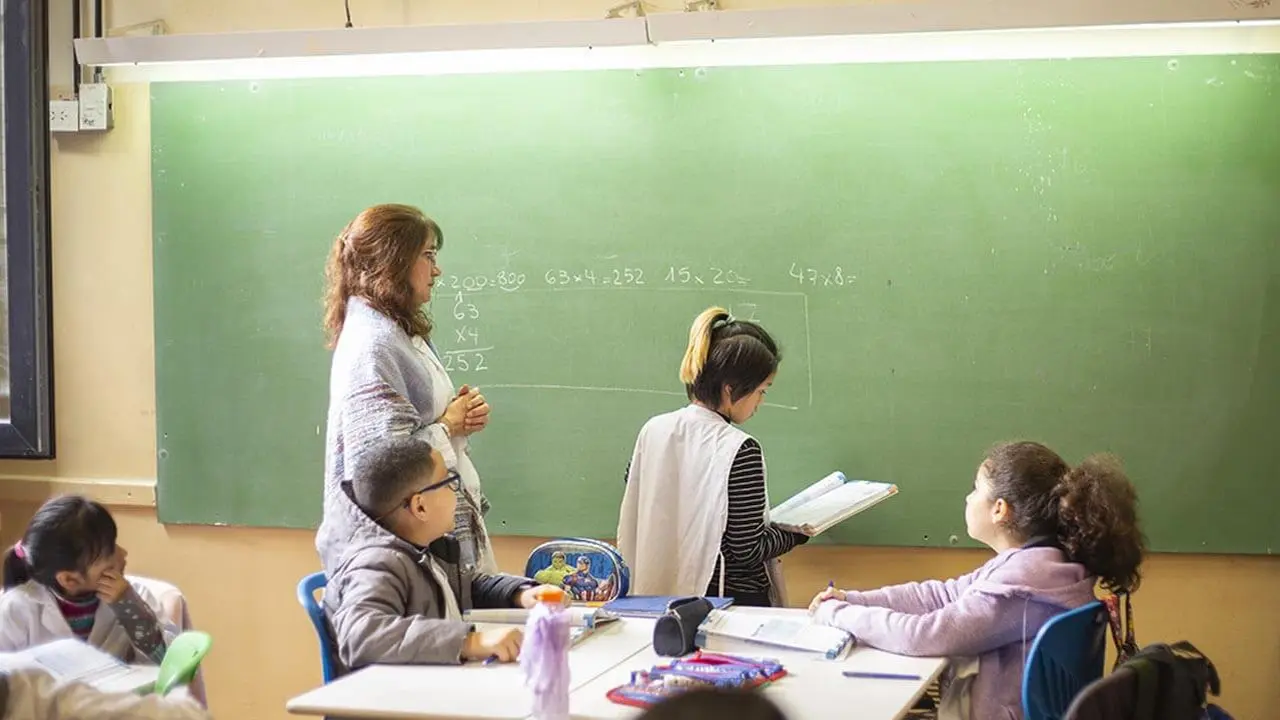 Solo la mitad de los chicos en la Argentina termina el colegio en tiempo y forma