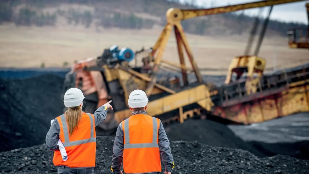 Nueva carrera corta y semipresencial con gran salida laboral en el sector de Minería