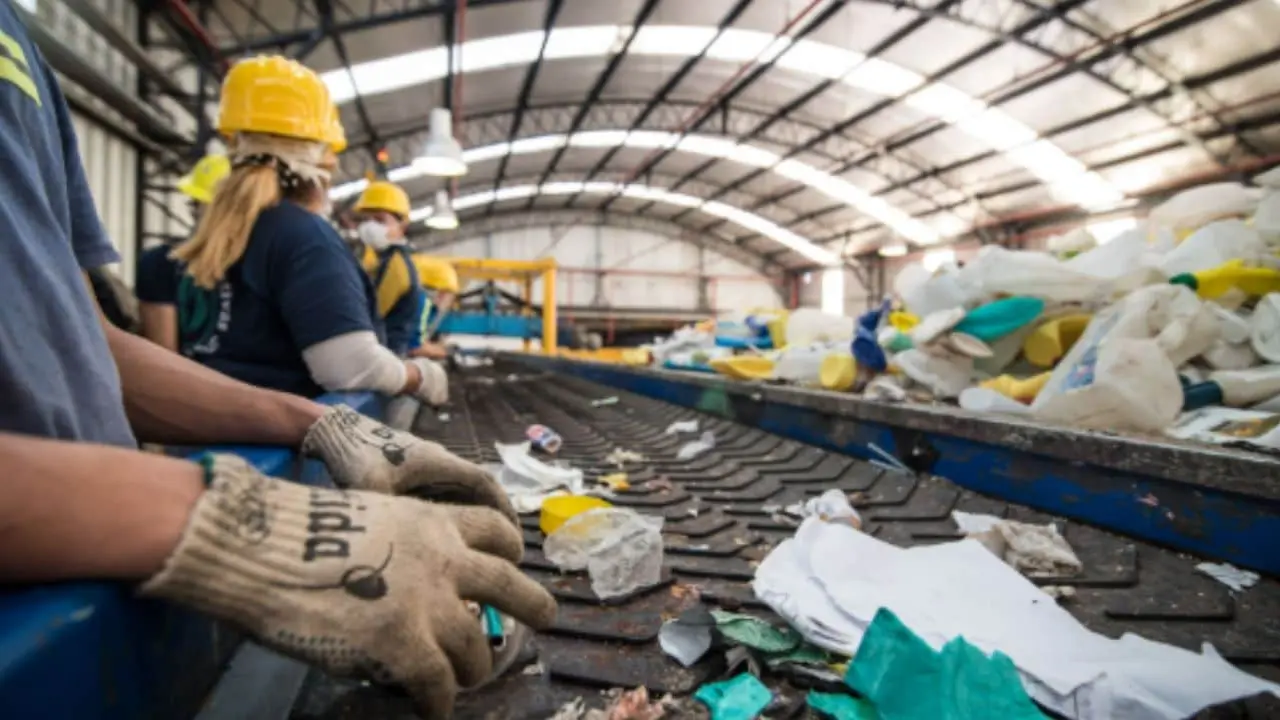Reciclado en CABA: el traslado de plantas pondría en riesgo más de 6.000 empleos