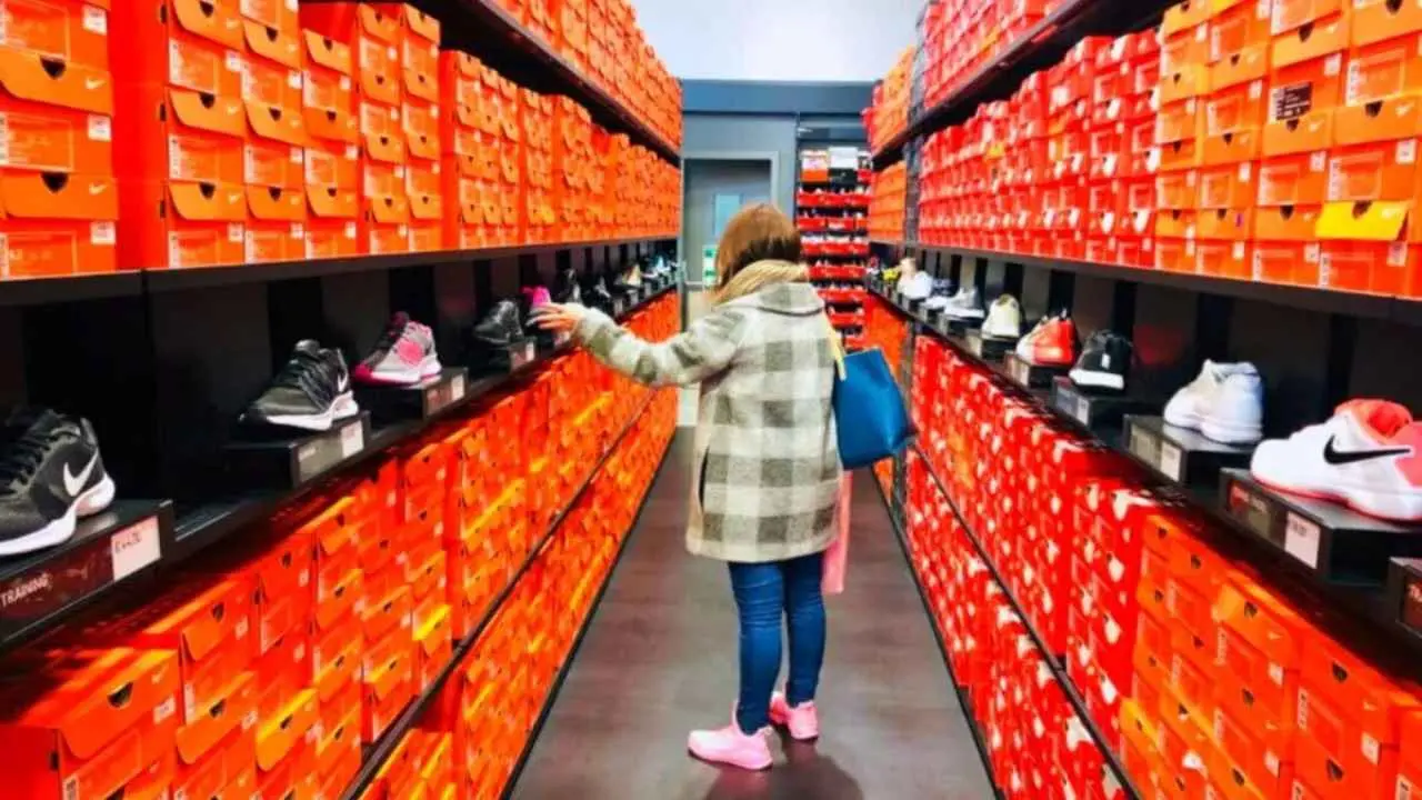 El outlet de Nike que sorprende con zapatillas desde $65.000 y hasta 50% de descuento