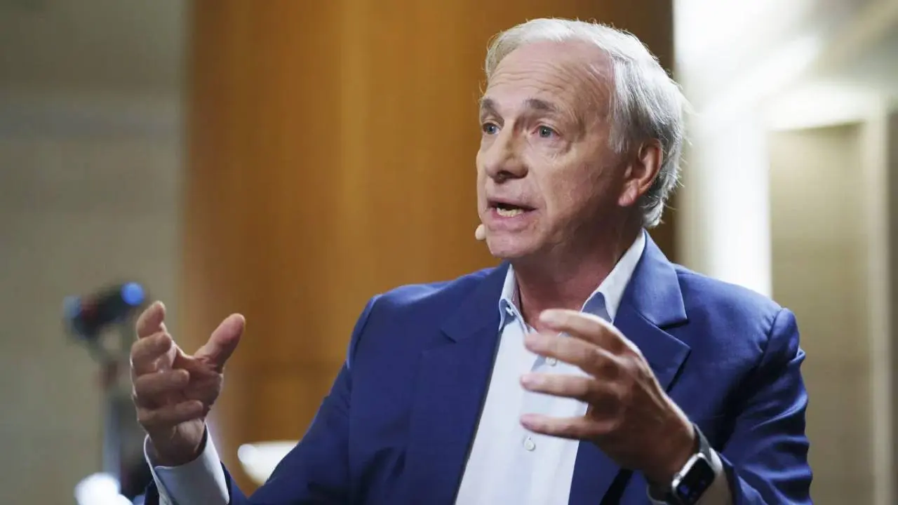 Caos mundial: qué recomienda Ray Dalio para proteger tu capital hoy