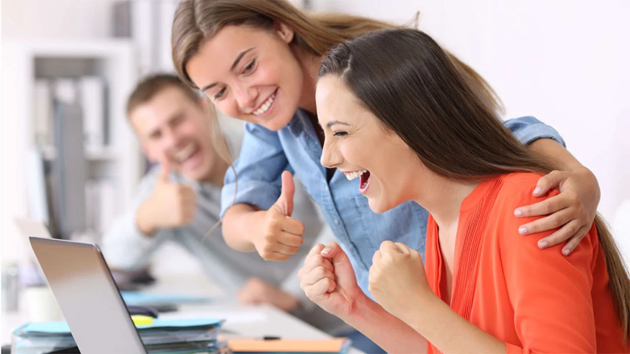 Cada vez menos argentinos tienen el empleo de sus sueños, y así describen su trabajo ideal