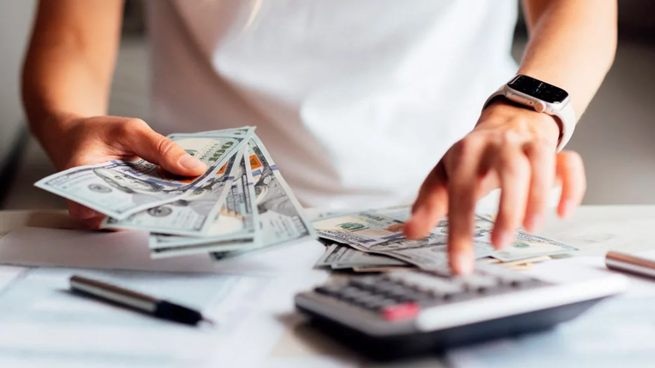 Impuestos compras al exterior cuánto se paga y qué recargos hay