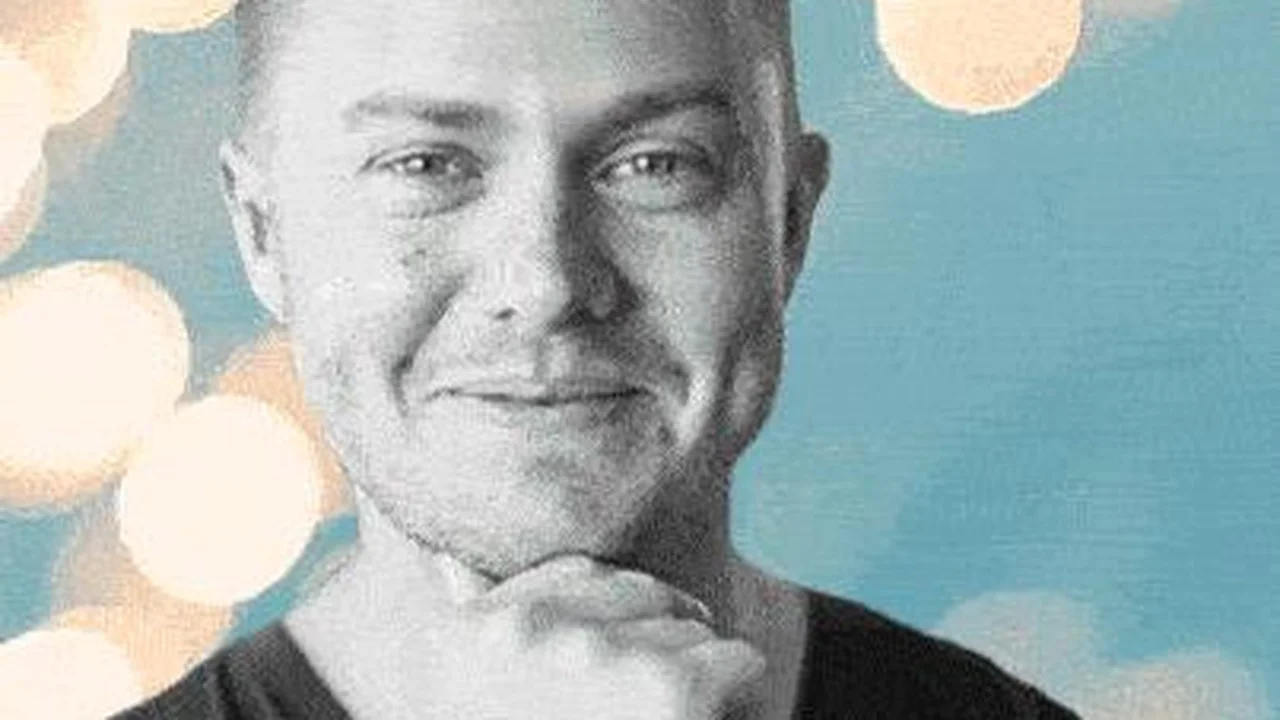 Cómo hacerse millonario con una página en blanco: lo cuenta Alex Tex