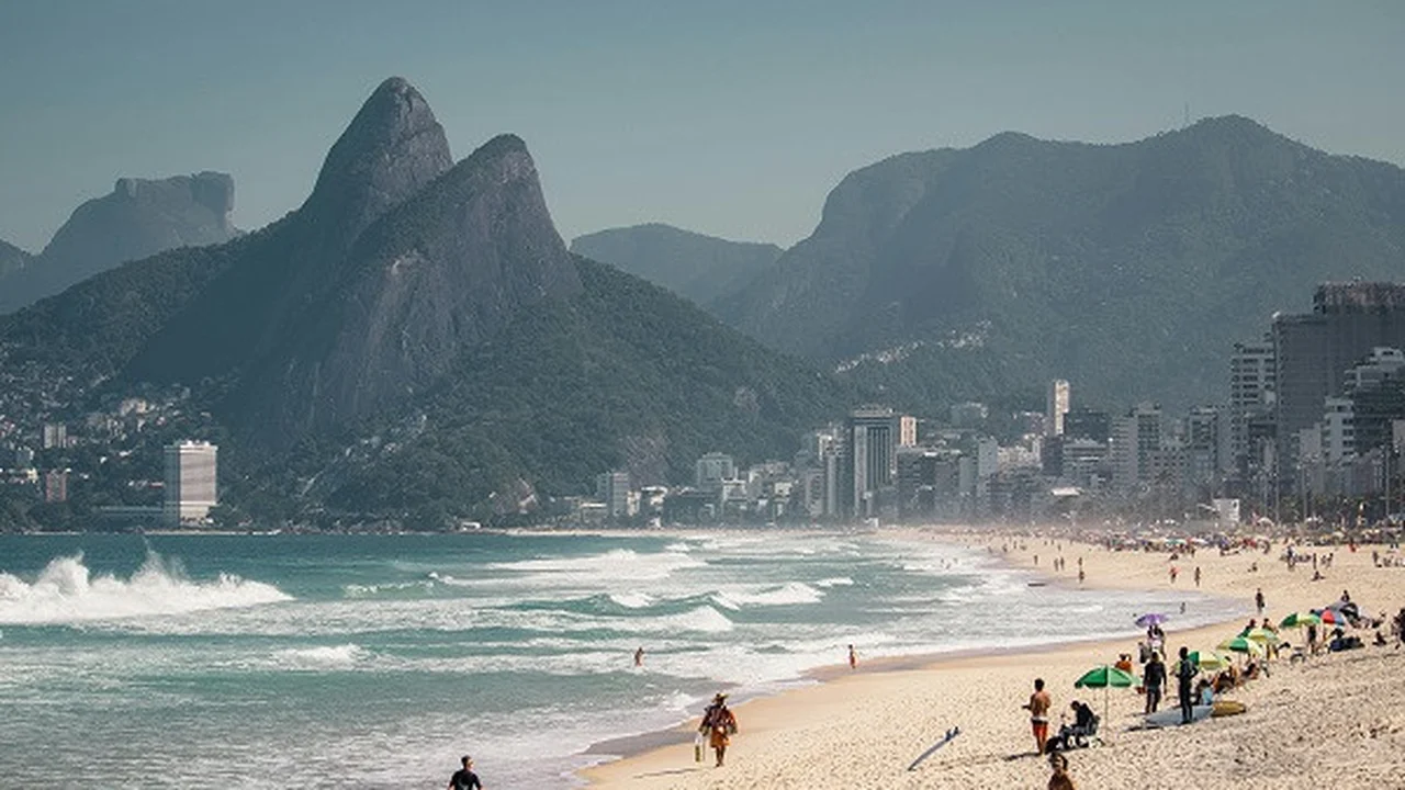 Verano 2025 cuánto cuestan unas vacaciones en las playas de Brasil